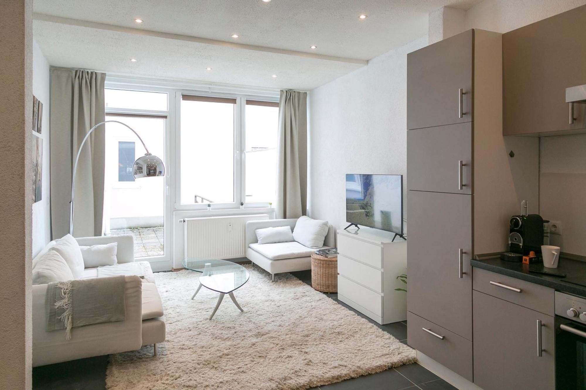 I Innenstadt I King-Size-Bett I Майен Екстериор снимка